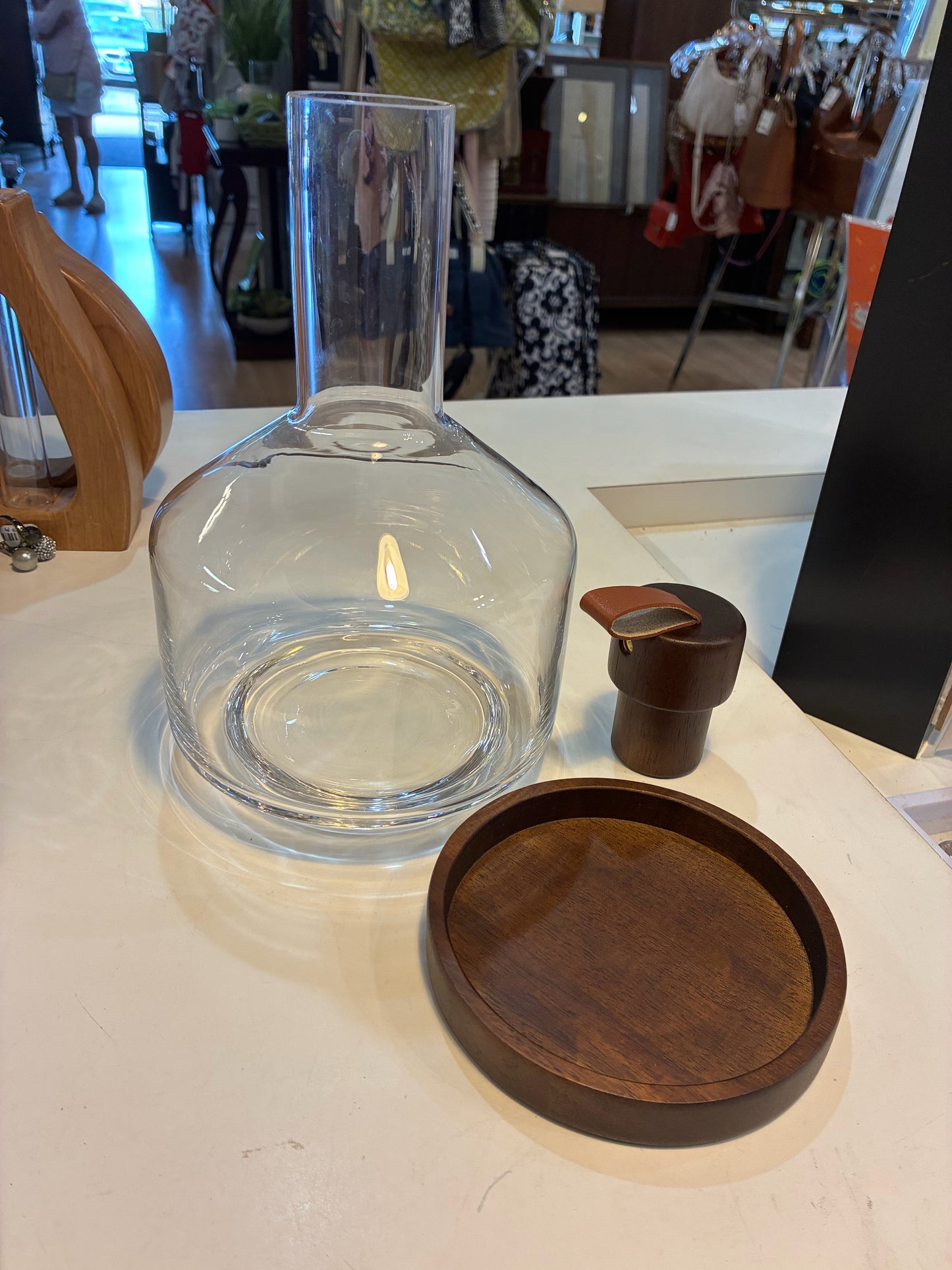 Crate & Decanter Glass Carafe Acacia Wood Base