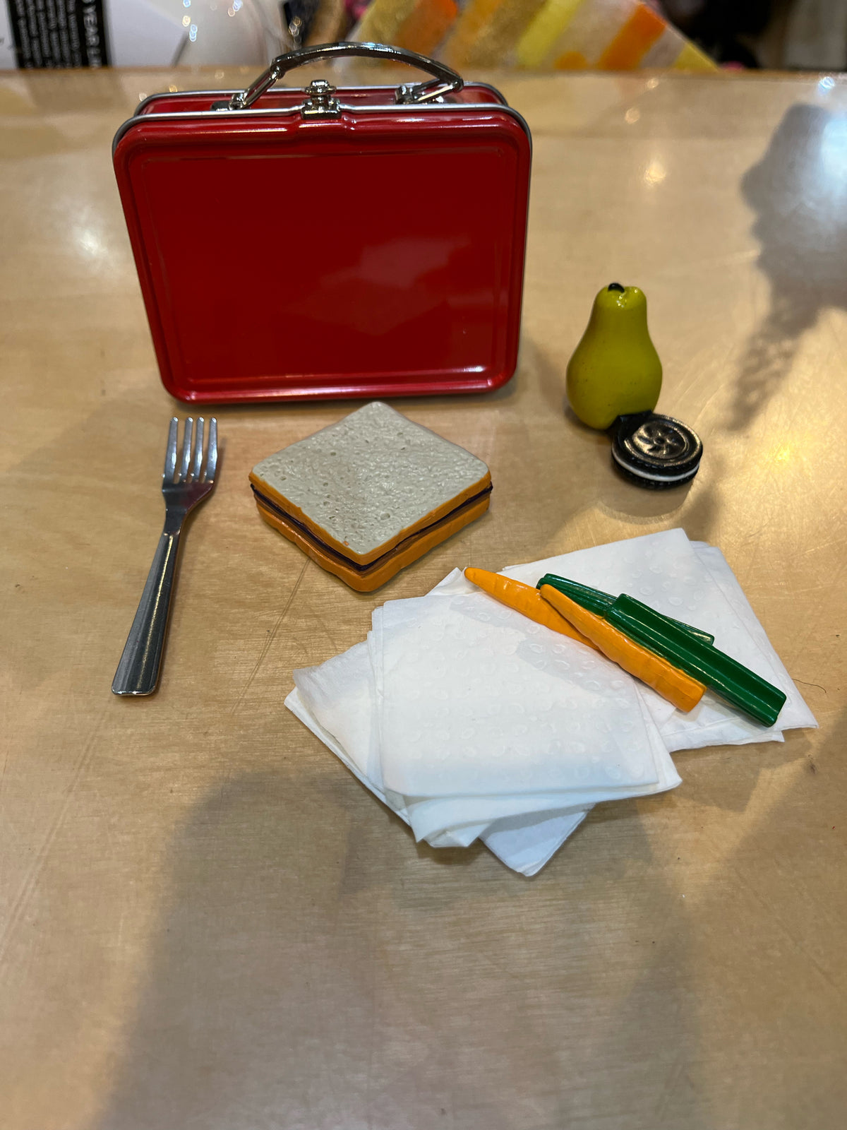 American Girl Second Release "Molly's Lunchbox" SET