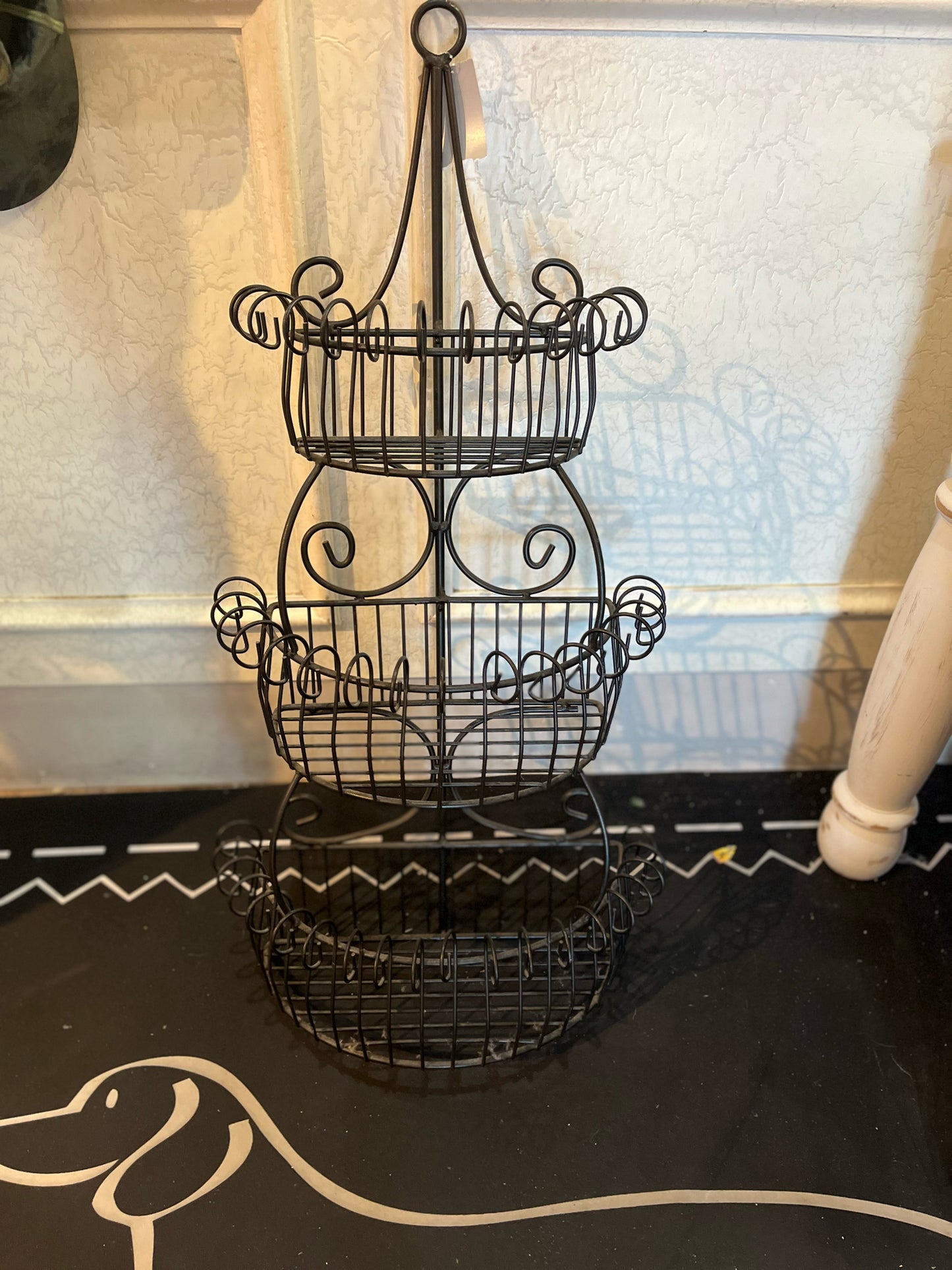 Black Metal 3 Tier Wall Hanging Basket