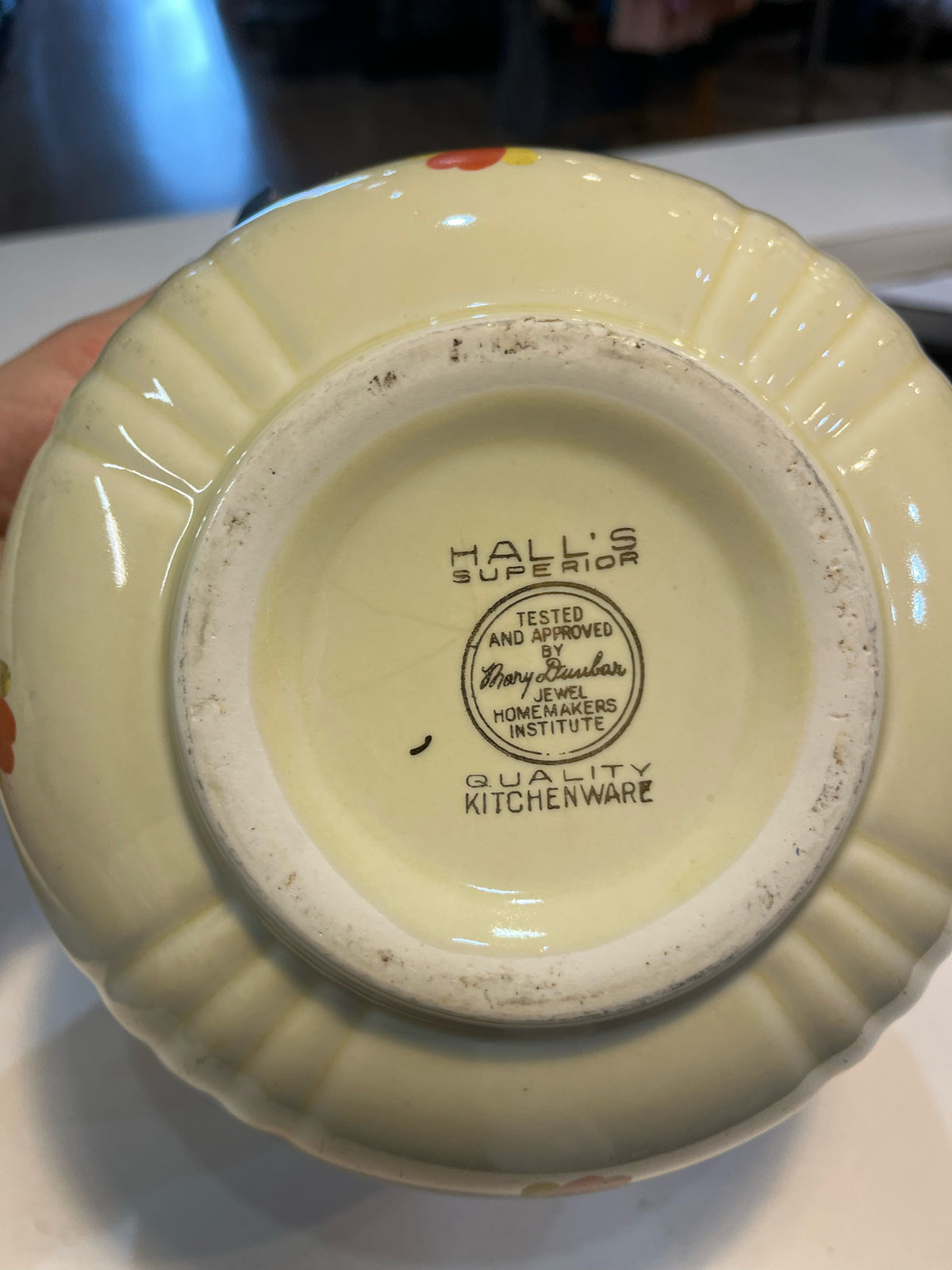Vintage Halls Superior Autumn Leaf 7.5"D Bowl