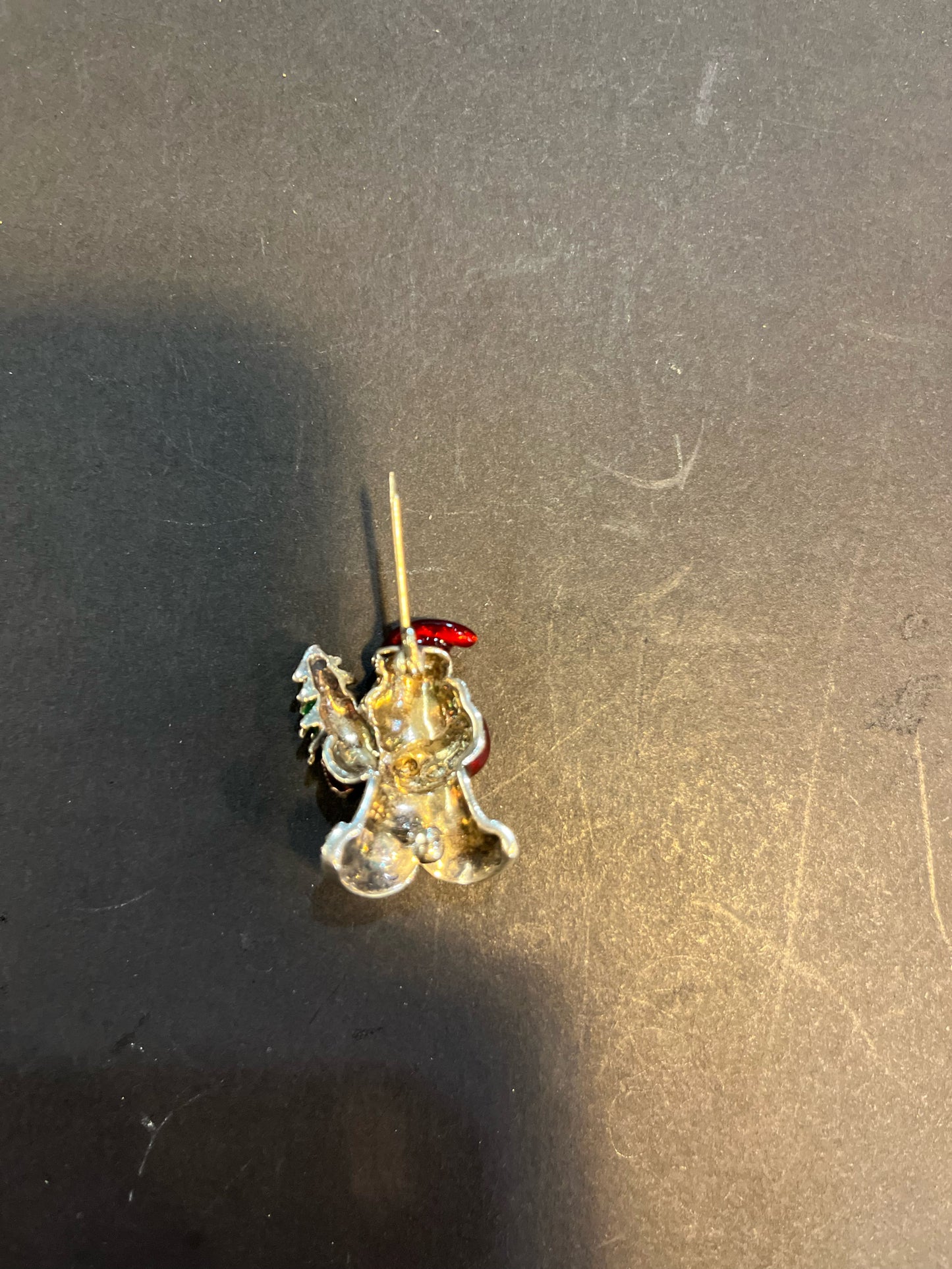 Brooch