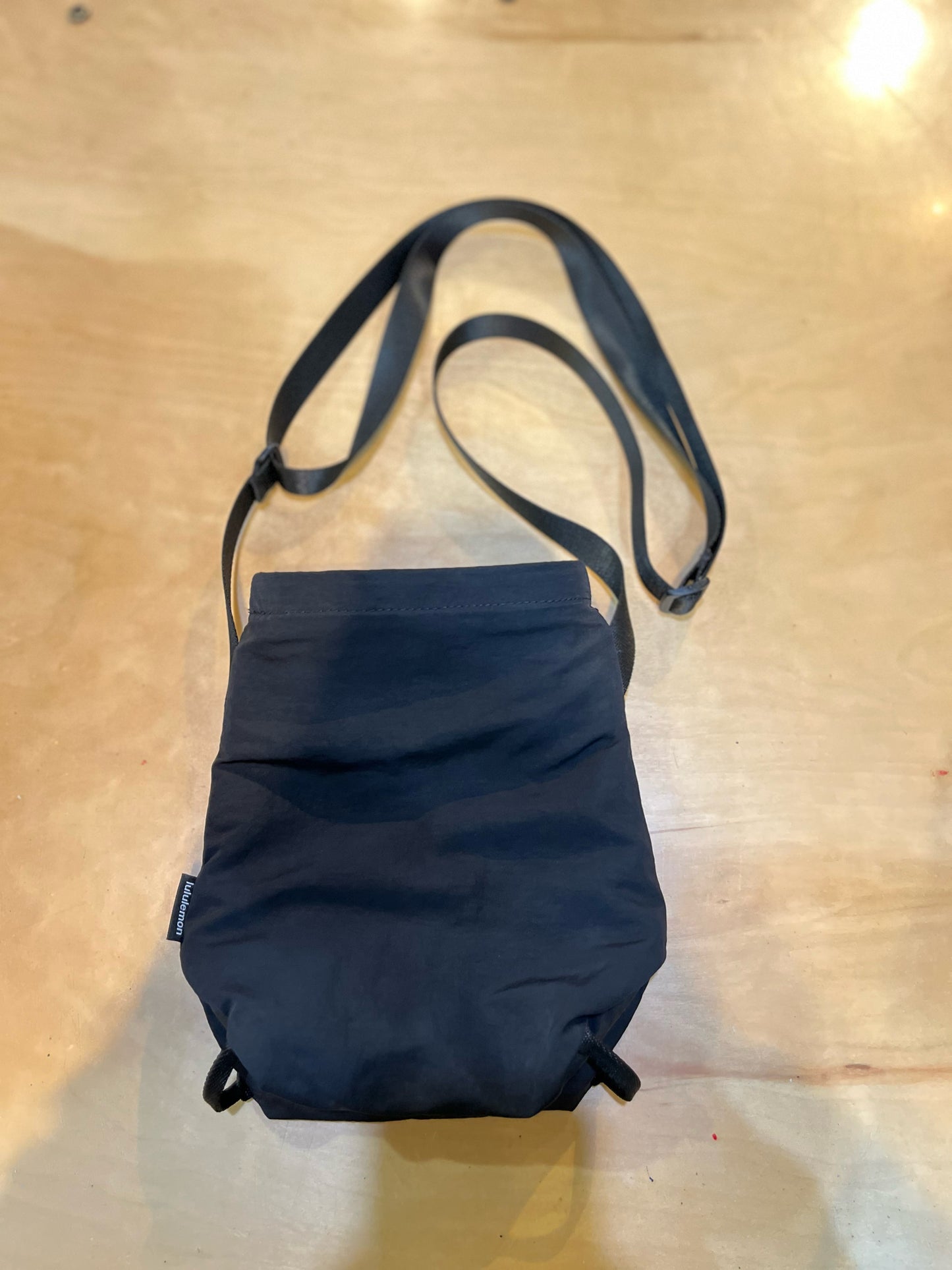 Lululemon Black Waterbottle Bag