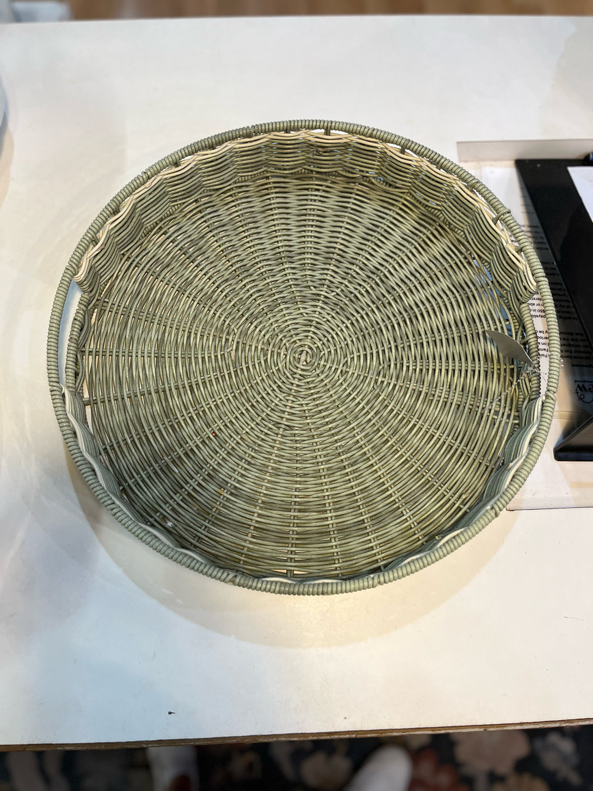 Light Green Wicker Round Tray