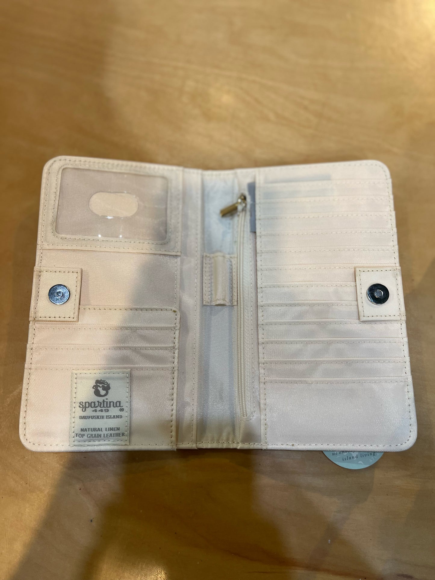 NWT Spartina “Bellinger” Snap Wallet