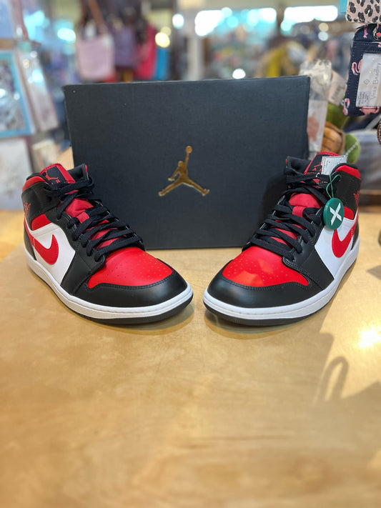 New Nike Air Jordan 1 Mid Sneakers