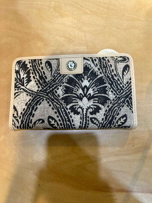 NWT Spartina “Bellinger” Snap Wallet