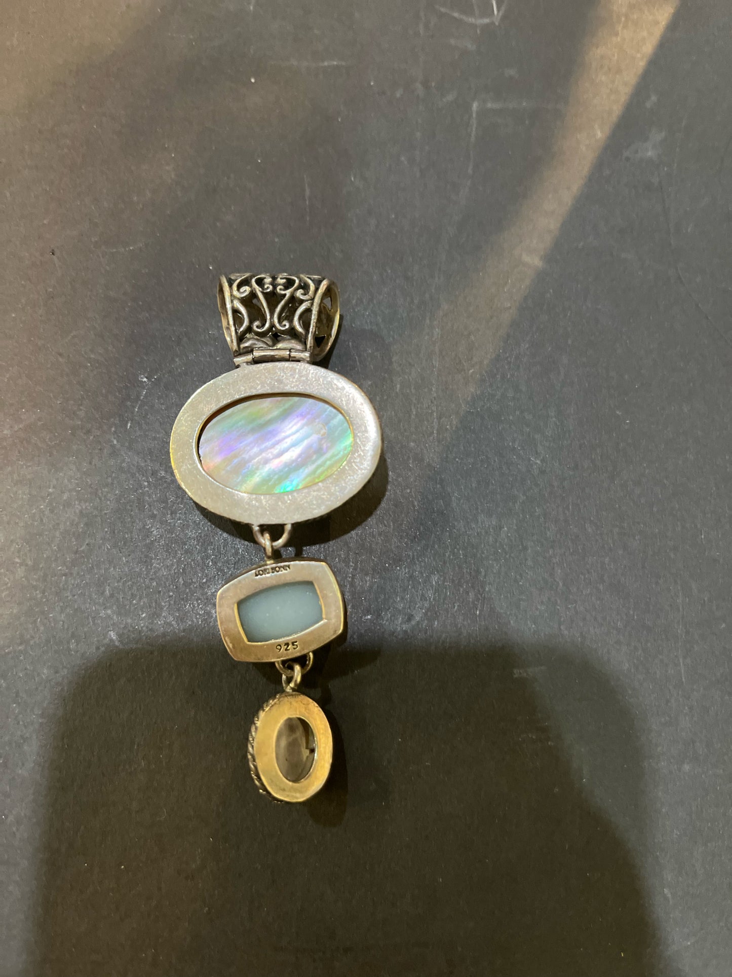 Pendant