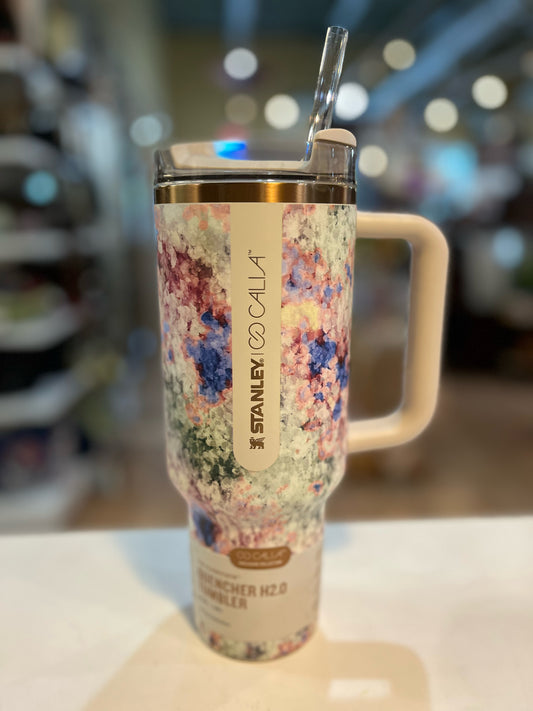New Stanley x Calia Waterbottle