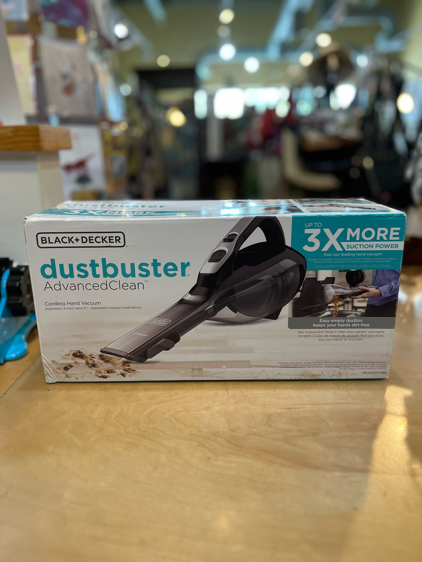 NIB Black & Decker Dustbuster Cordless Hand Vacuum