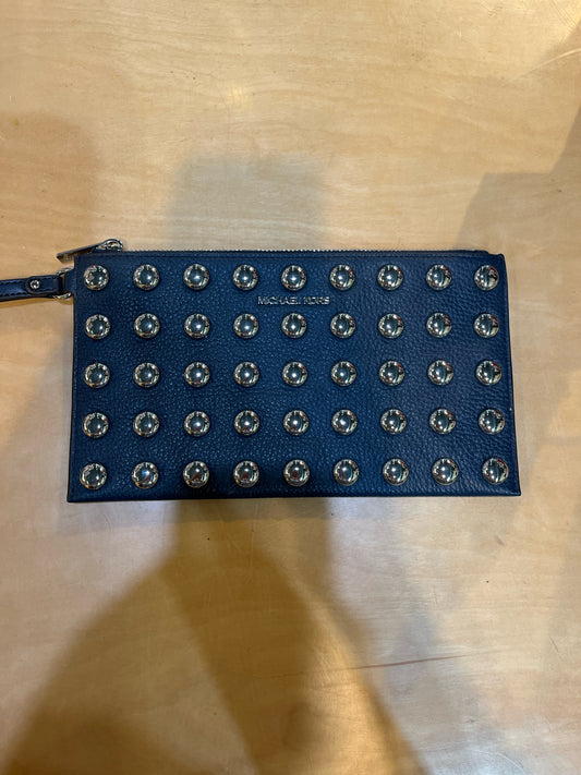 Michael Kors Jet Set Large Studded Pebble Wristlet