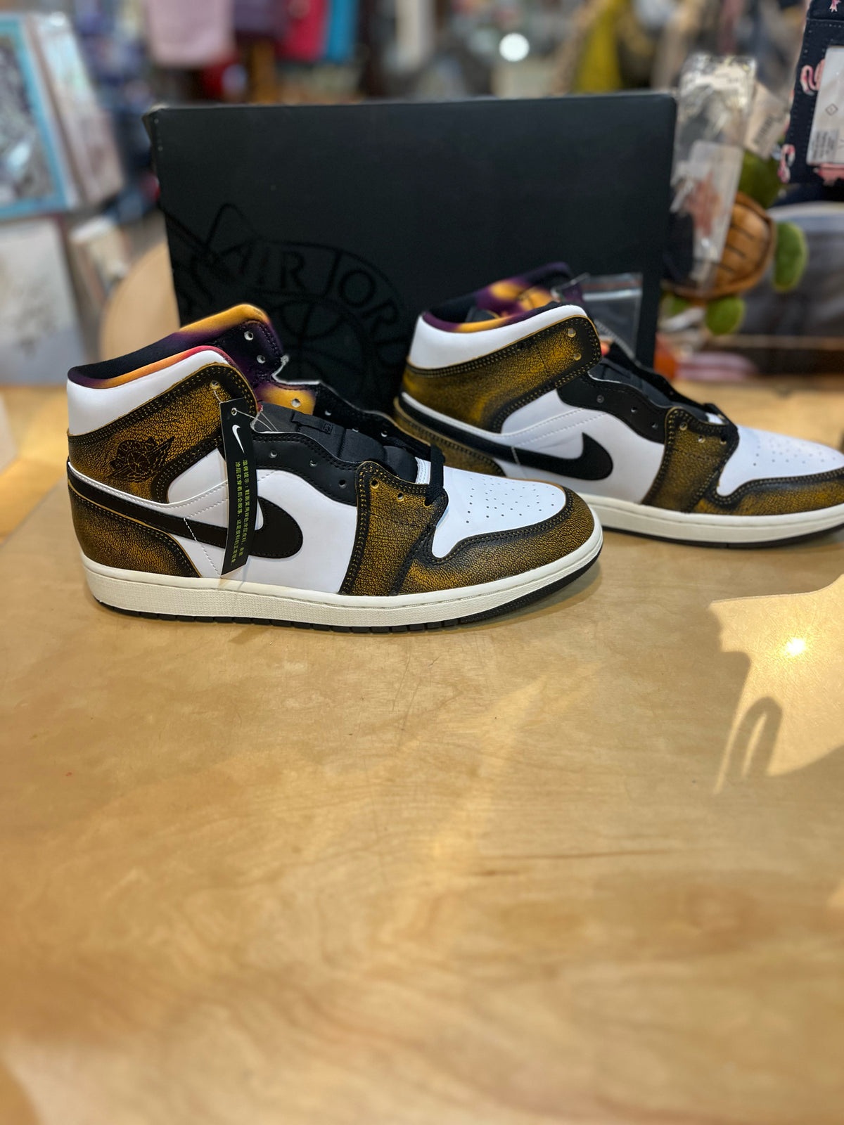 11.5 Nike Sneakers
