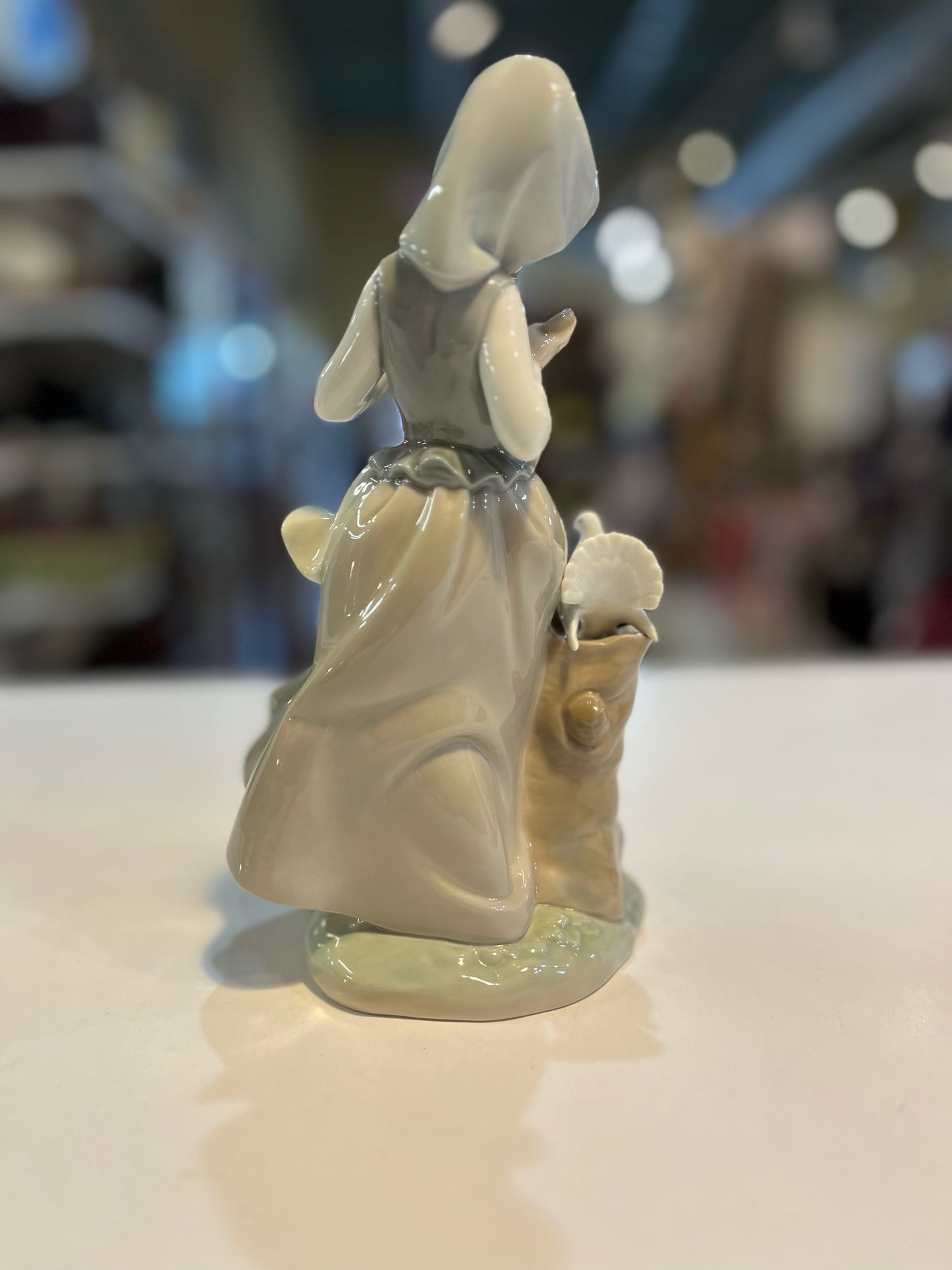 Lladro “Girl with Two Doves” Figurine