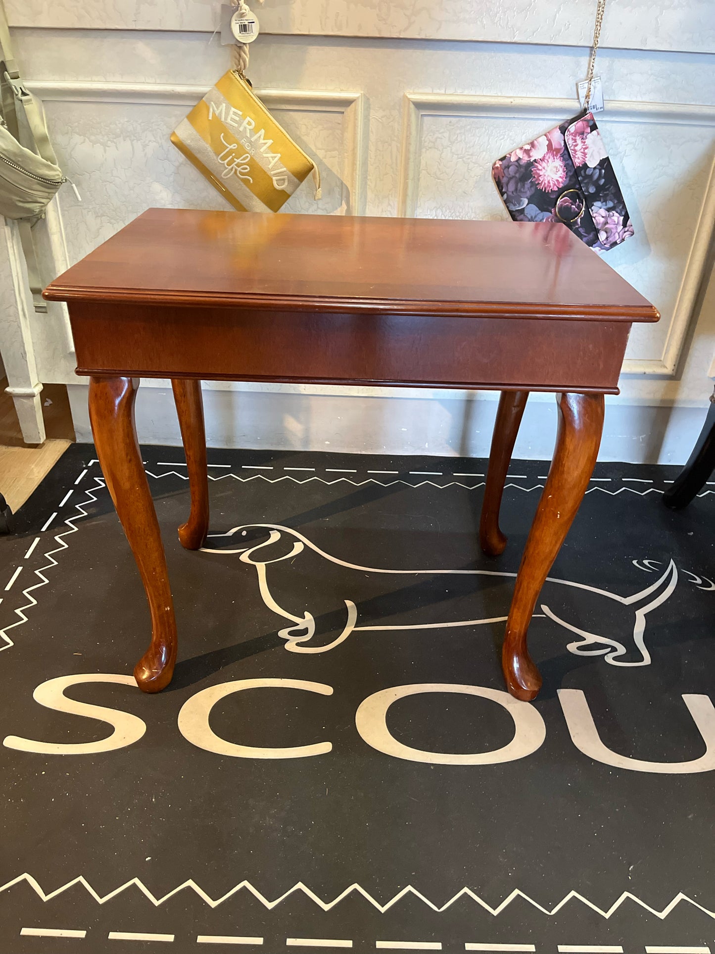 Bombay Queen Anne Rectangle Table