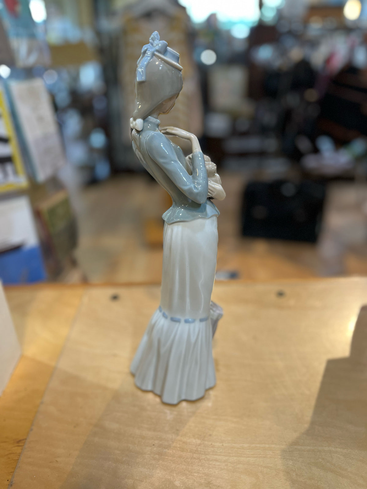 Lladro “ A Walk With The Dog” Figurine