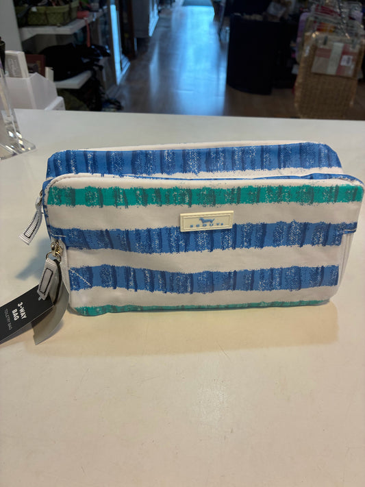 NWT Scout 3-Way Toiletry Bag