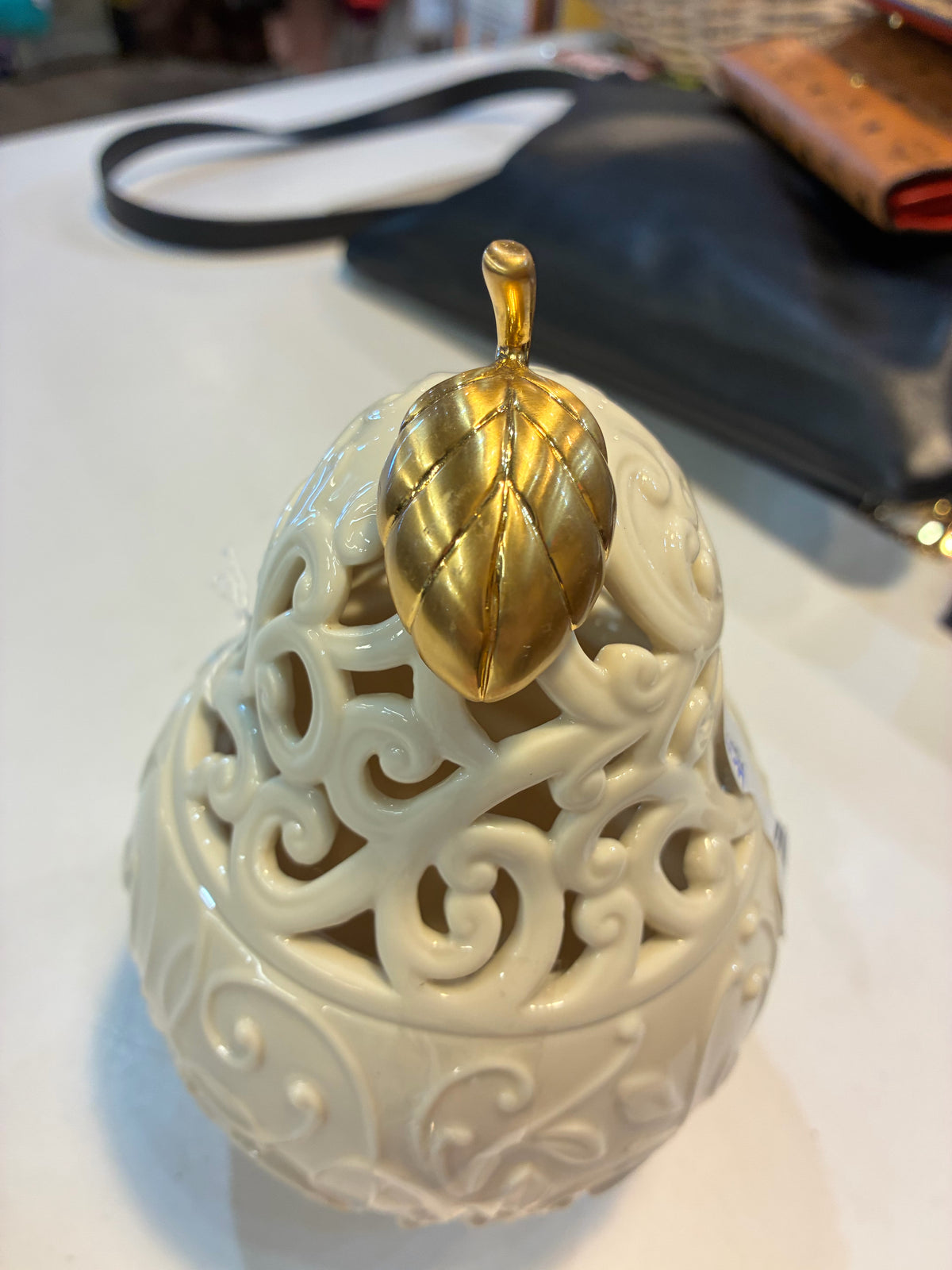 Lenox Pierced Pear Potpourri Covered Box