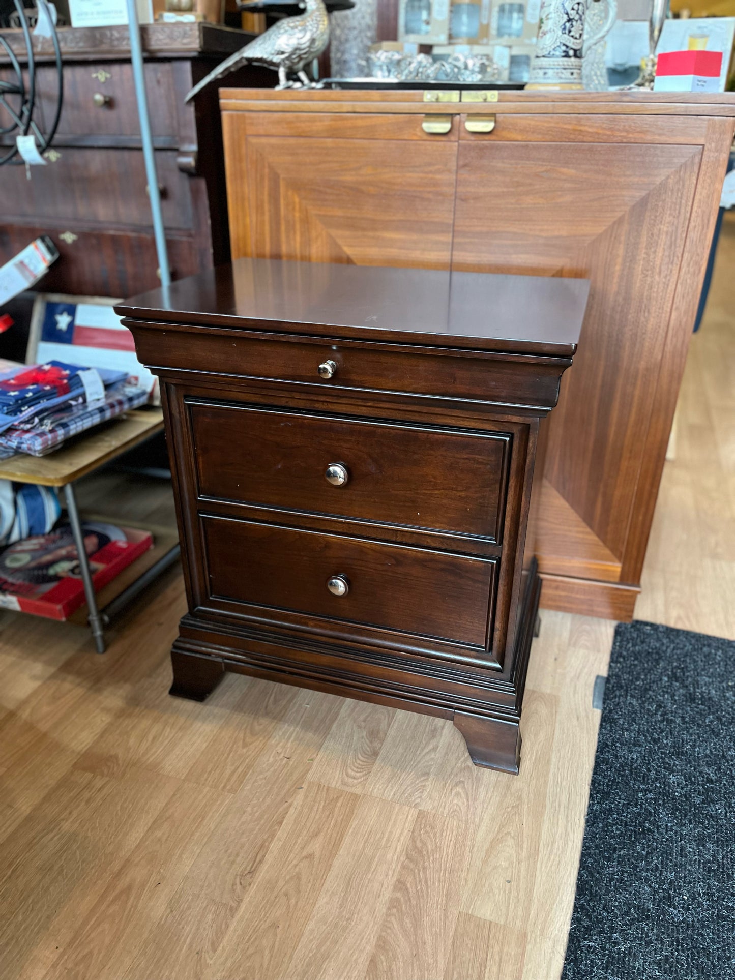 3 Drawer Nightstand