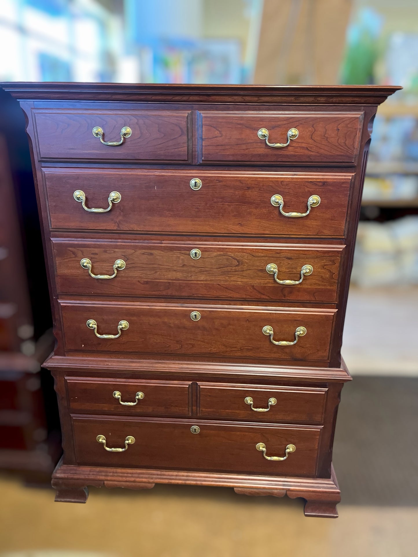 Dresser