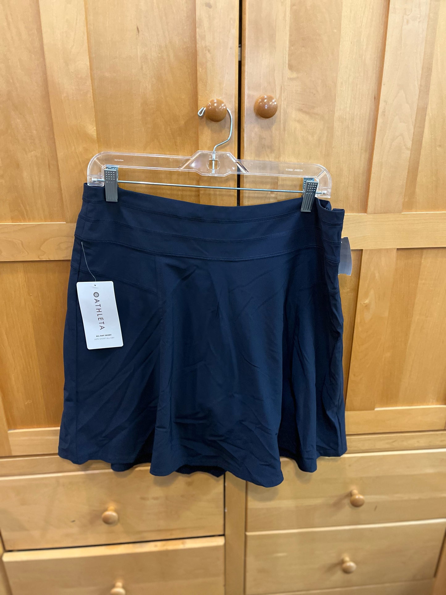 Size 10 Athleta Navy Skirt