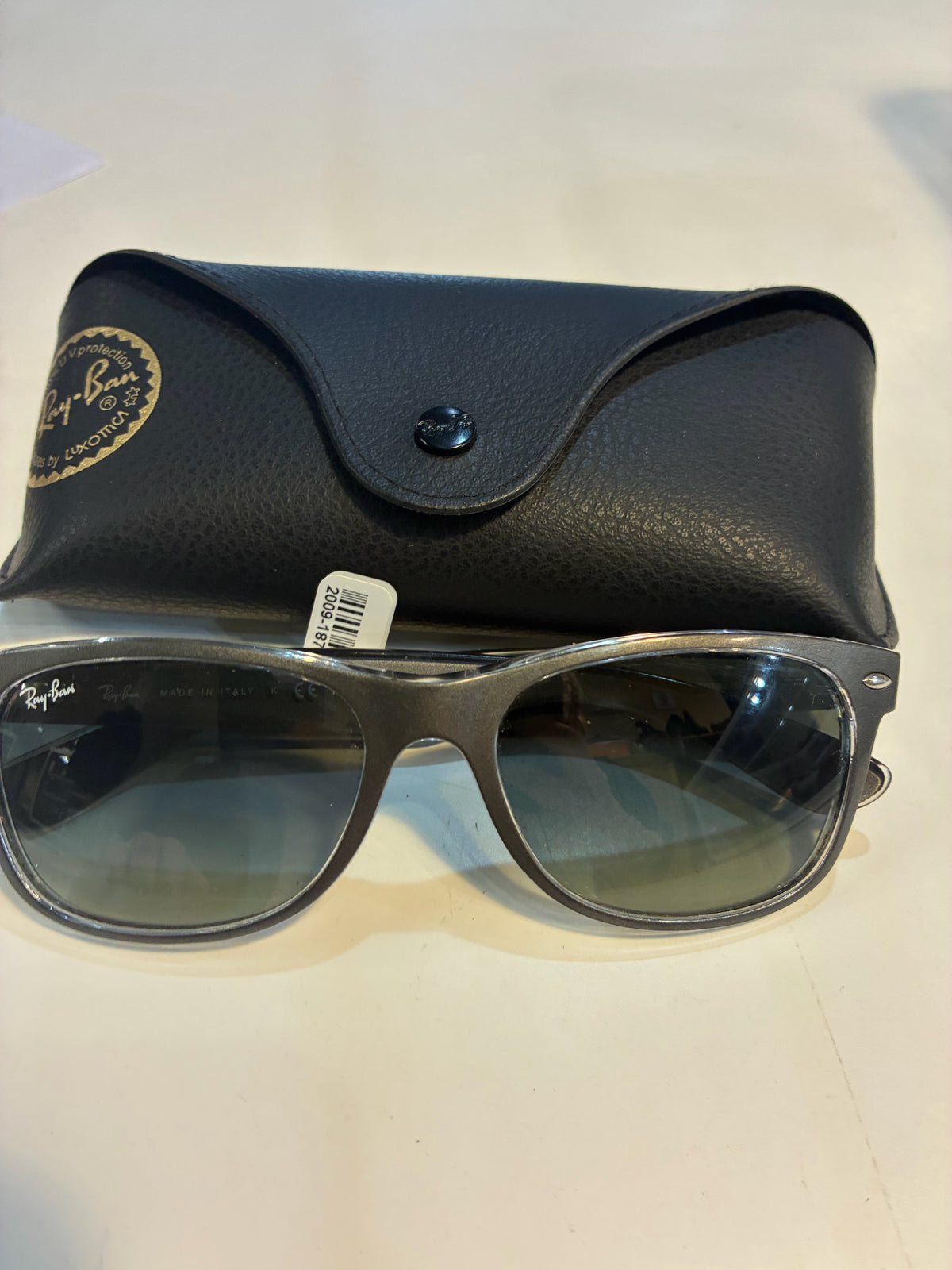 Rayban "New Wayfarer" Sunglasses, #RB 2132