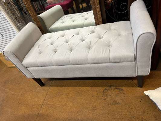 Off White Tufted Storage Bench