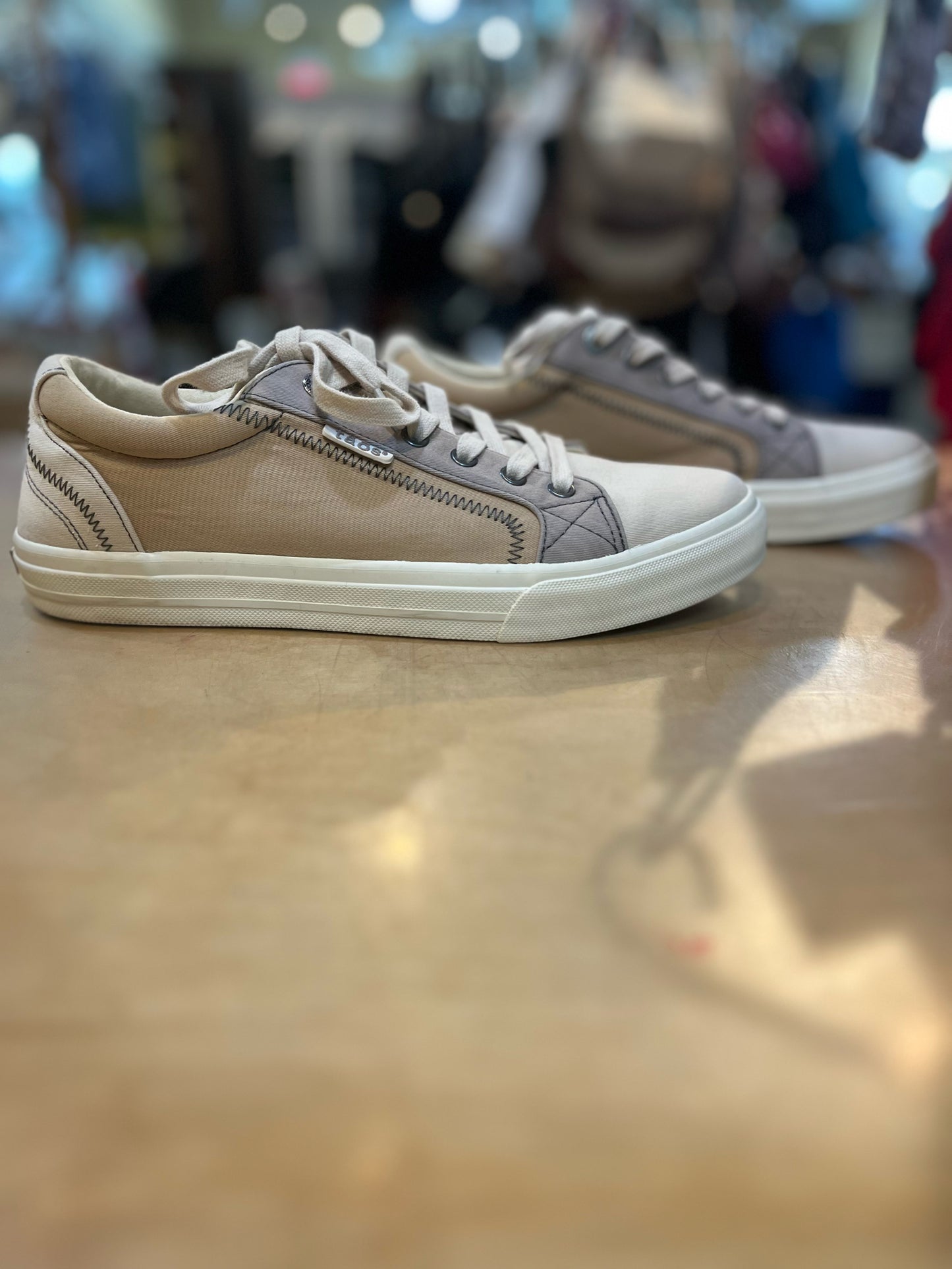 New Taos Beige “Plim Soul” Sneakers