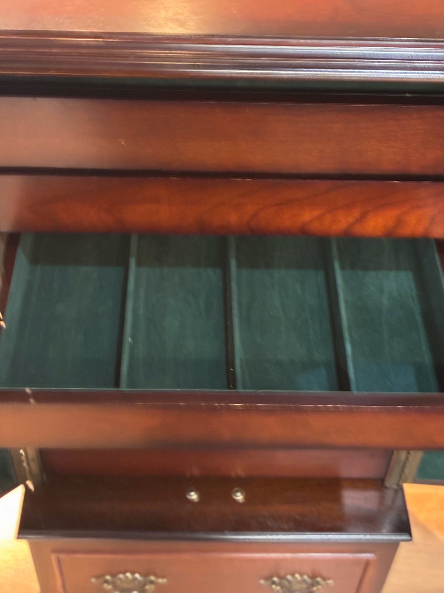 Bombay Jewelry Chest