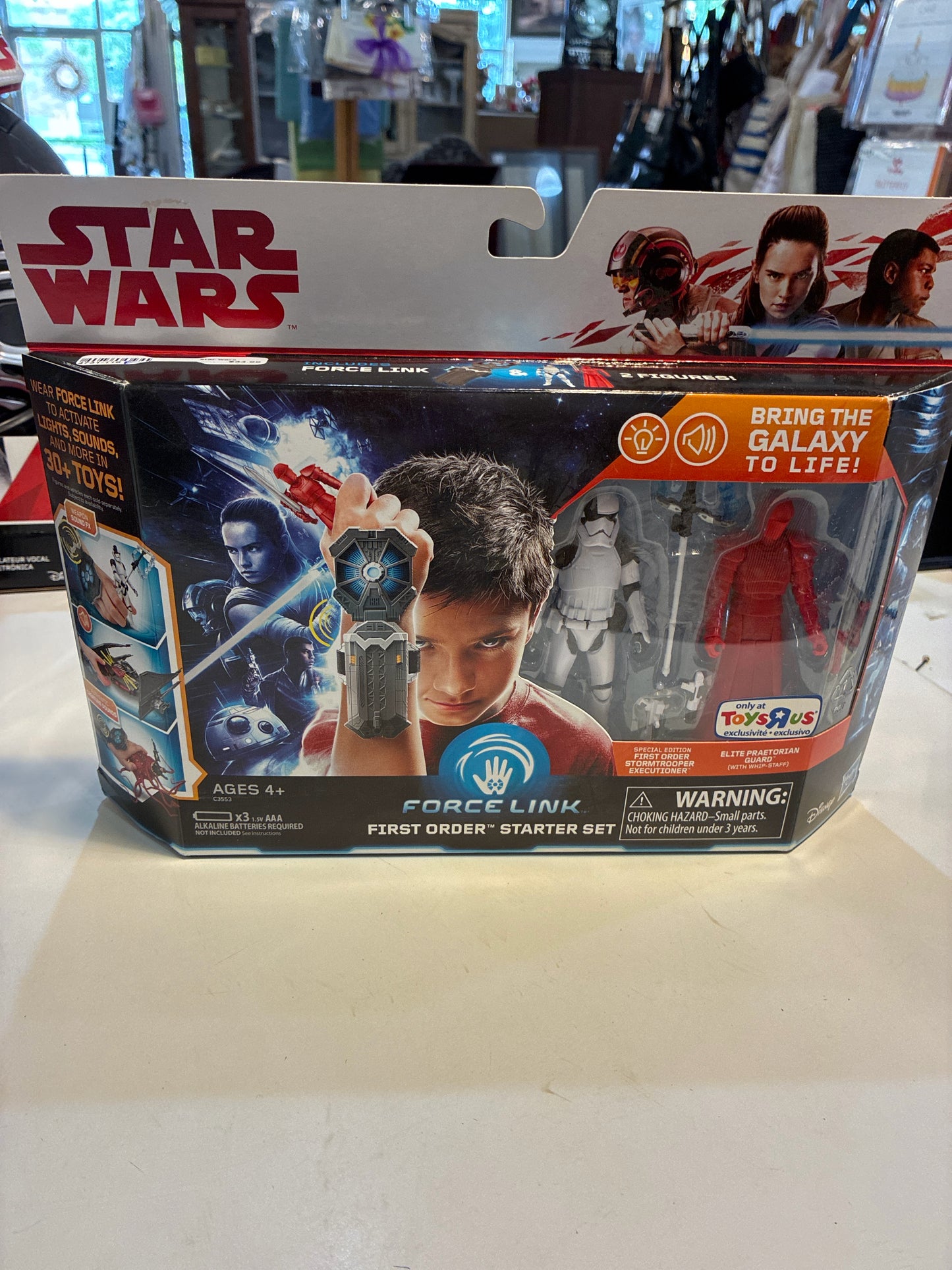 Star Wars “Force Link First Order Starter Set”