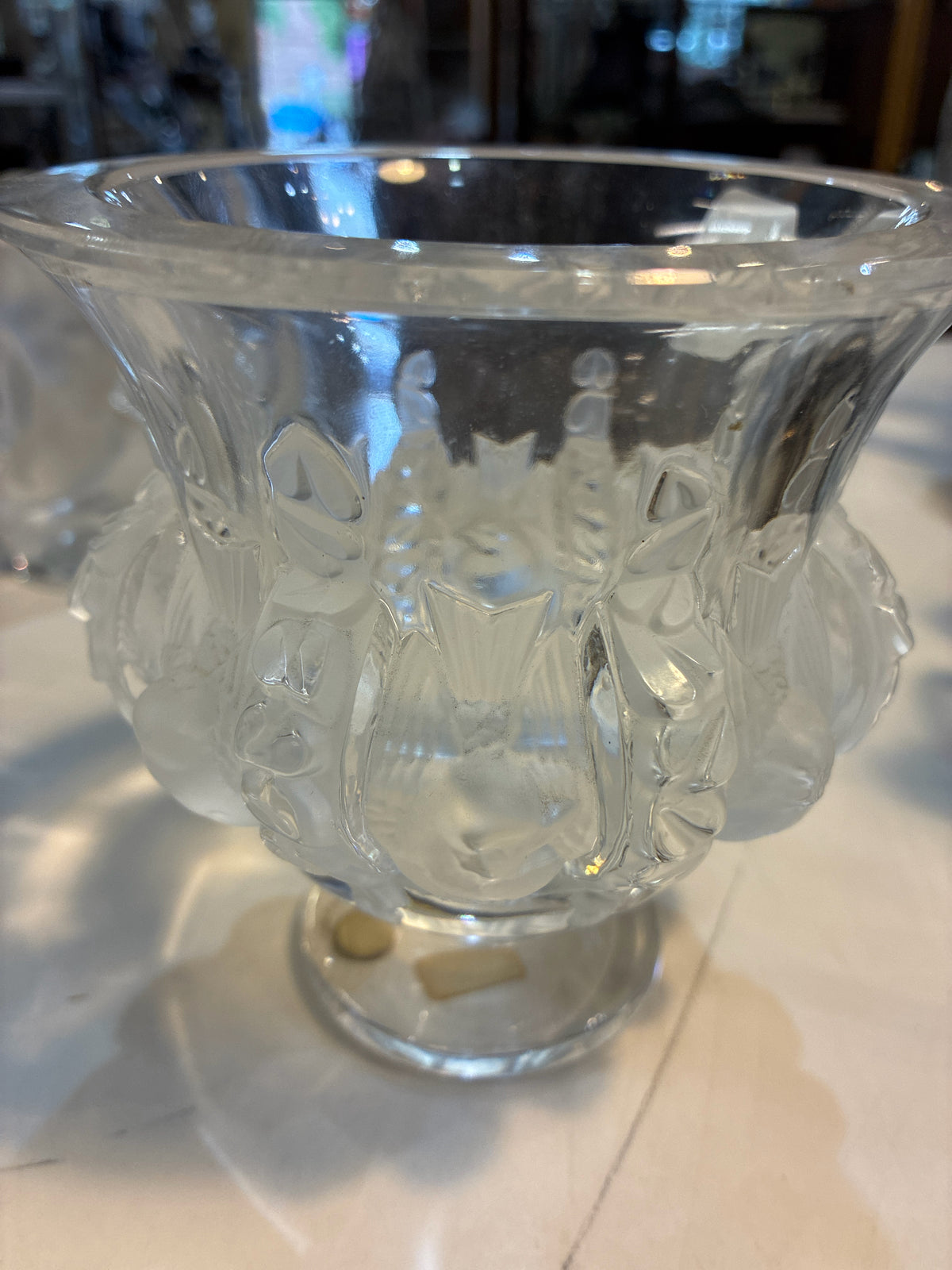 Lalique Crystal "Frosted Bird Dampierre Fluted Pedestal"