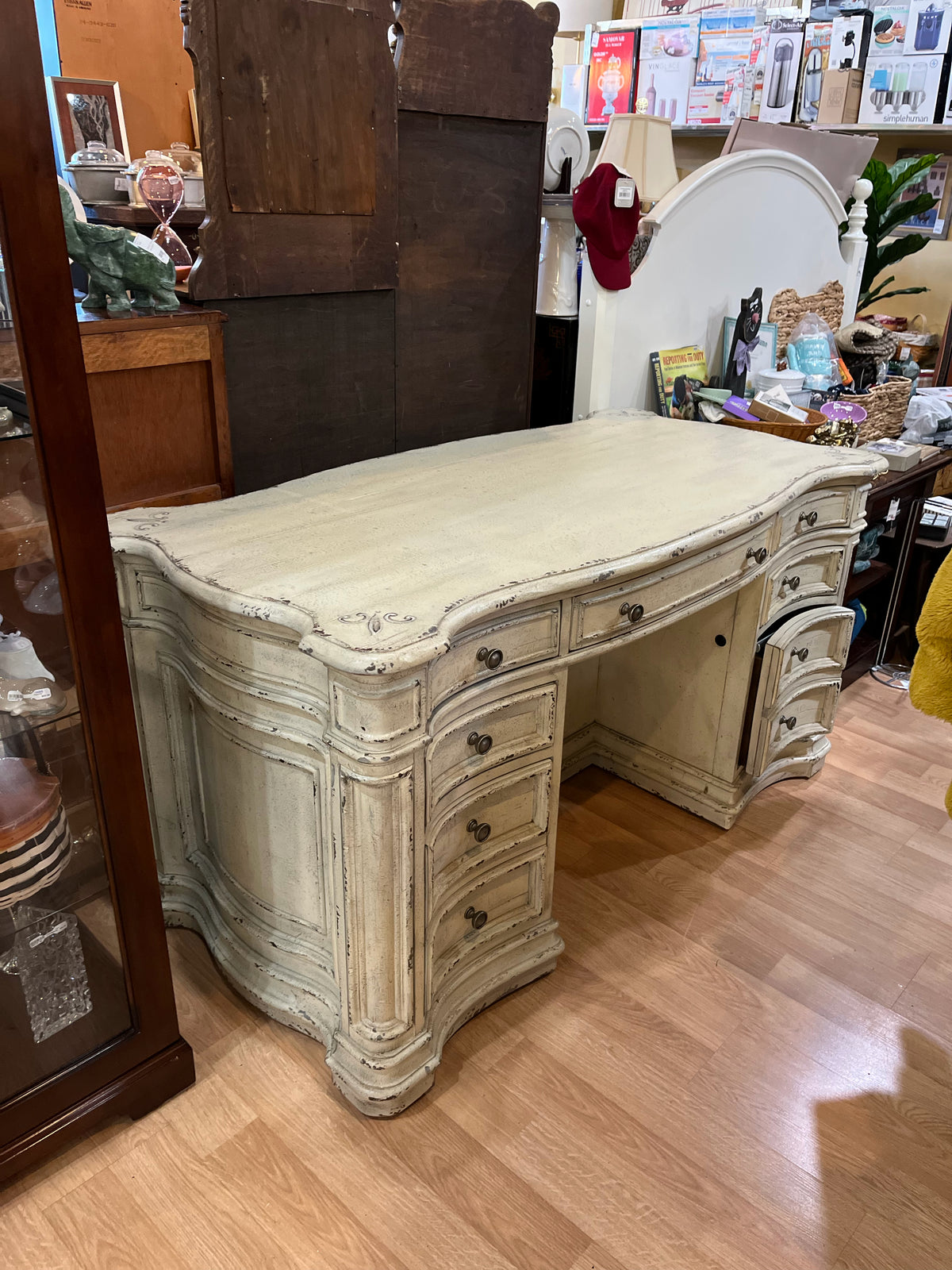 Hooker Furniture 5 drawer, 2 file cabinet Executive Desk PICKUP ONLY