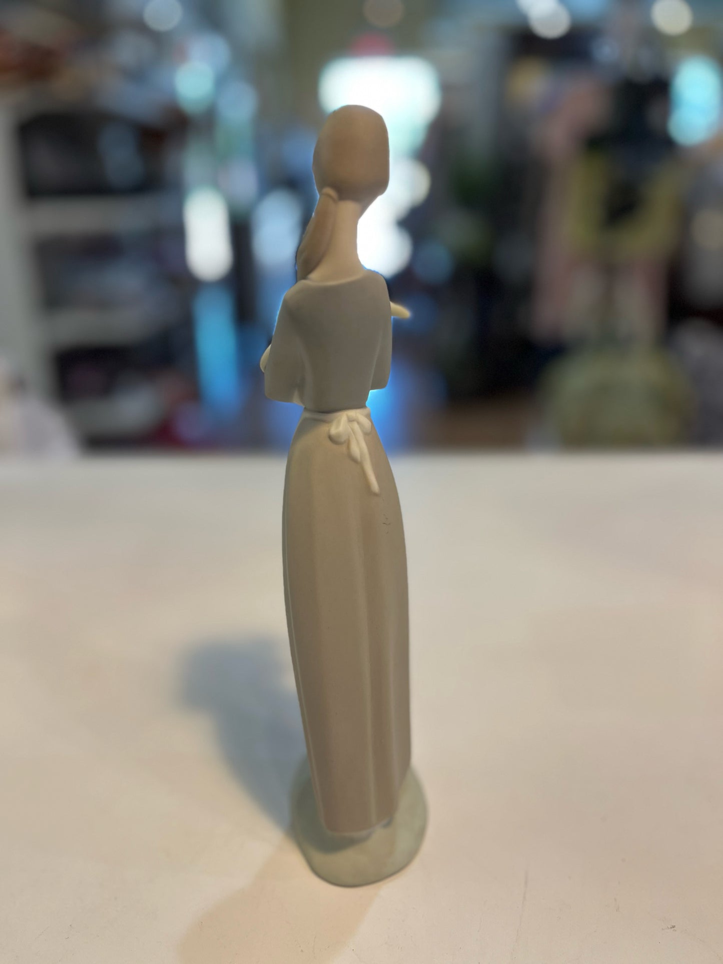 Lladro Figurine