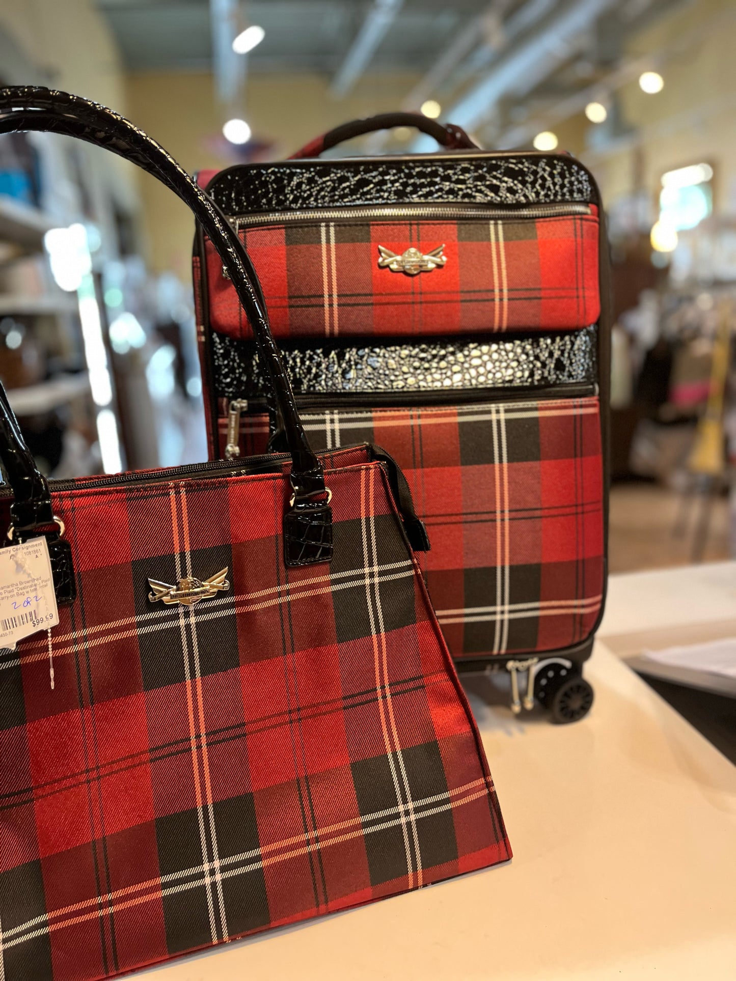 New Samantha Brown "Destinations Plaid 21" Luggage