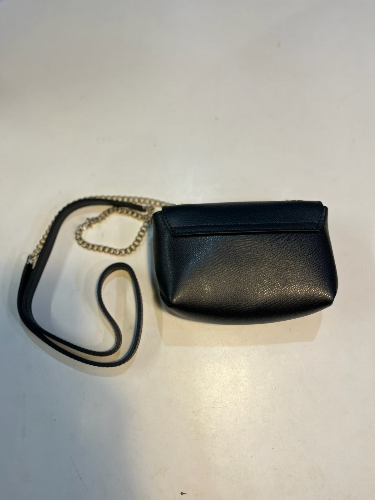 Mario Valentino VA2512 Crossbody