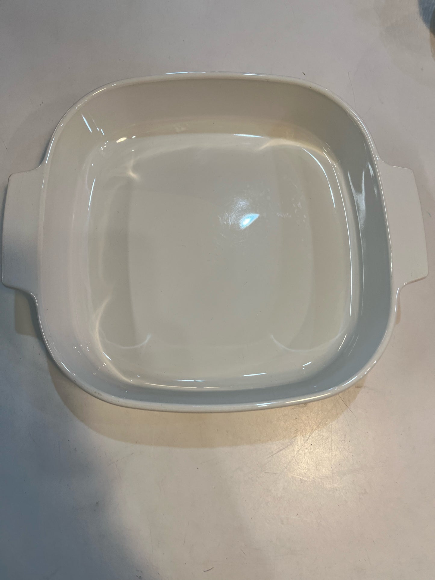Corningware “Le Romain” Lidded Casserole Dish