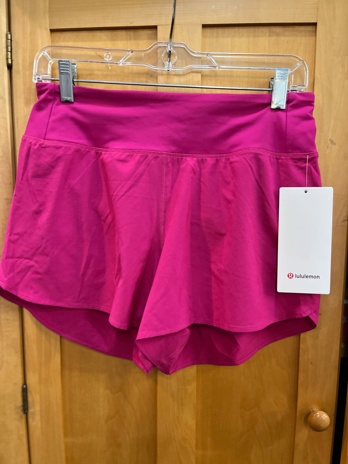 NWT Lululemon Purple "Speed Up HR Short 4" Mesh Vent