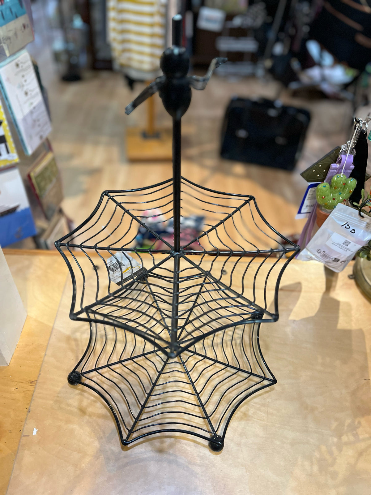 Black Spider Web Tier Tray