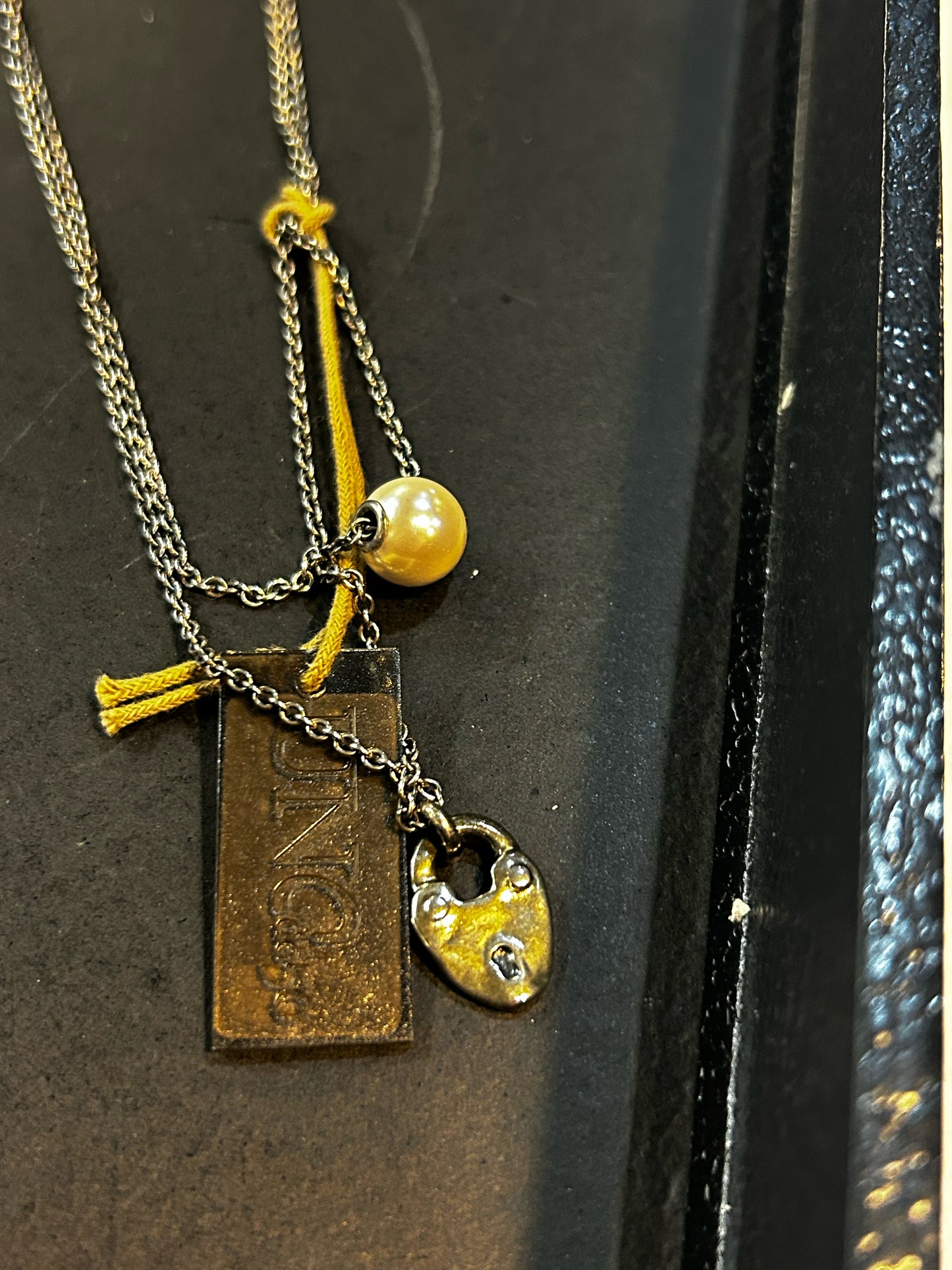 Uno de 50 Pearl Necklace