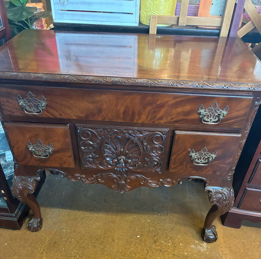 Vintage 4 drawer Queen Anne Style Lowboy