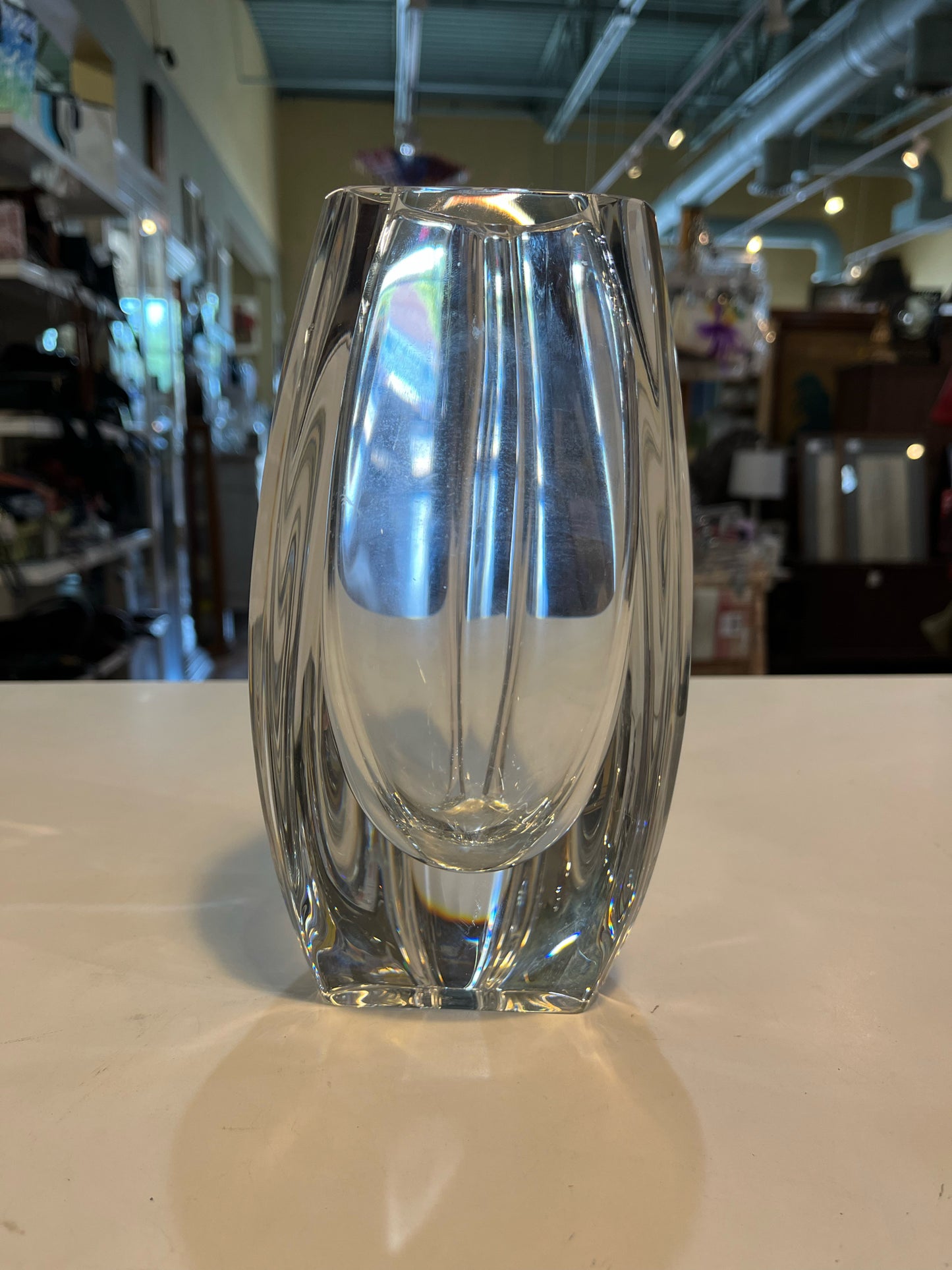 Baccarat "Bouton-D'or" Vase
