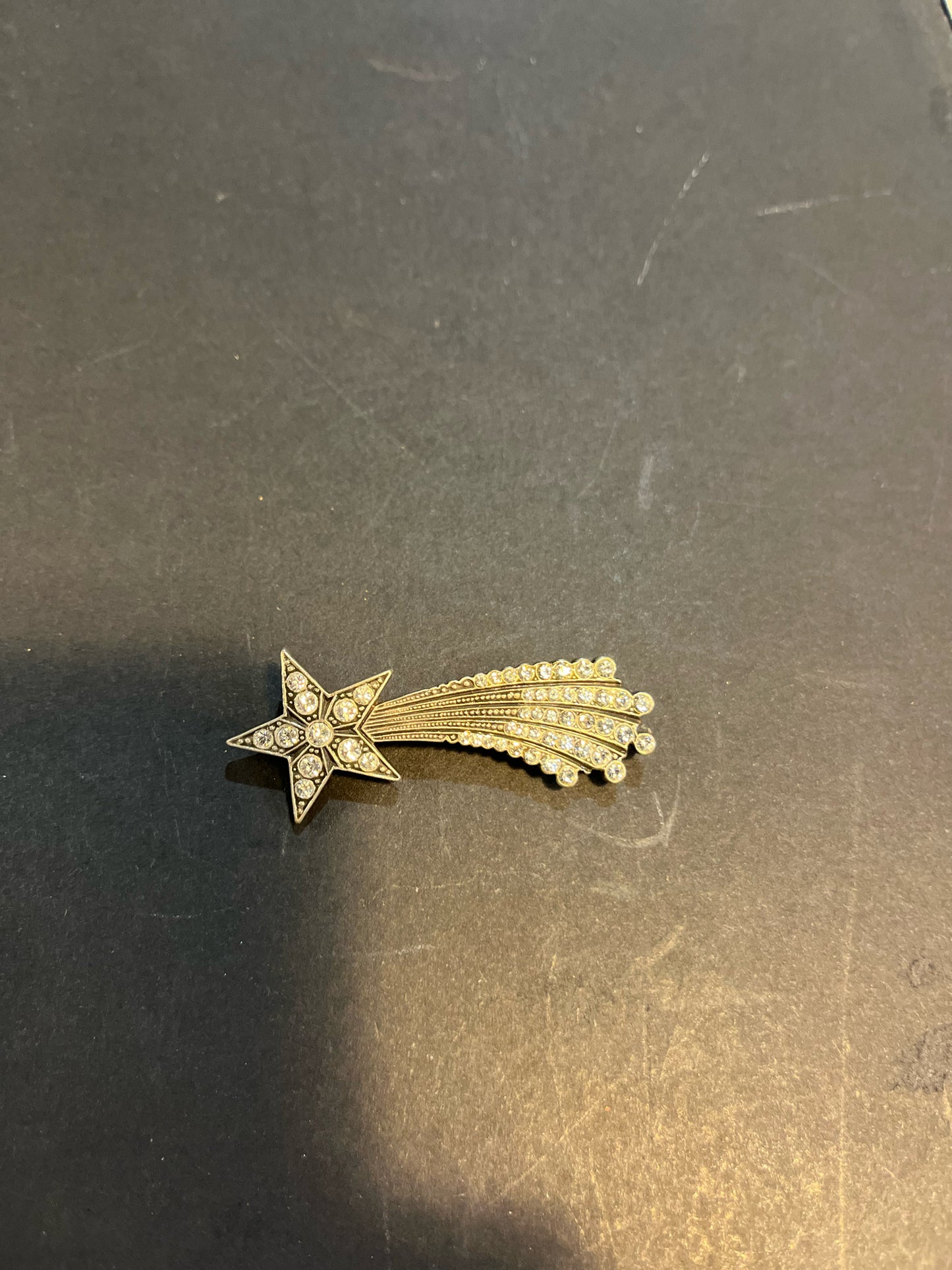Brooch