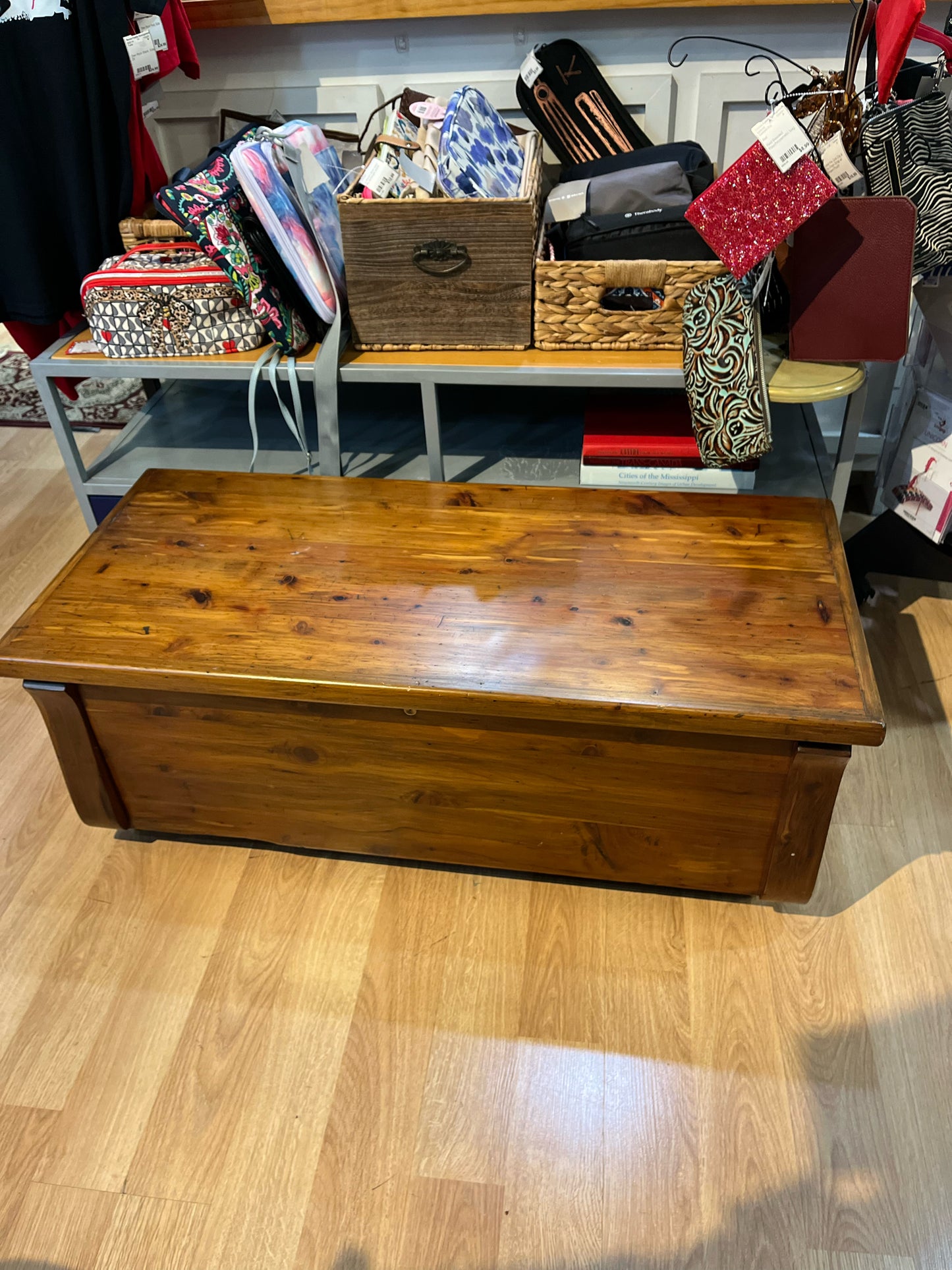 Rectangle Wooden Handle Trunk