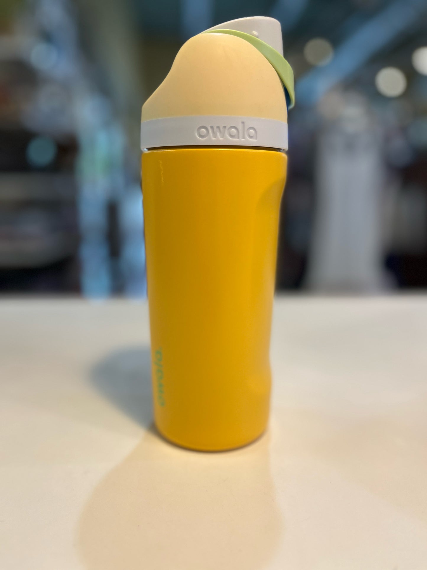 Owala Yellow Waterbottle