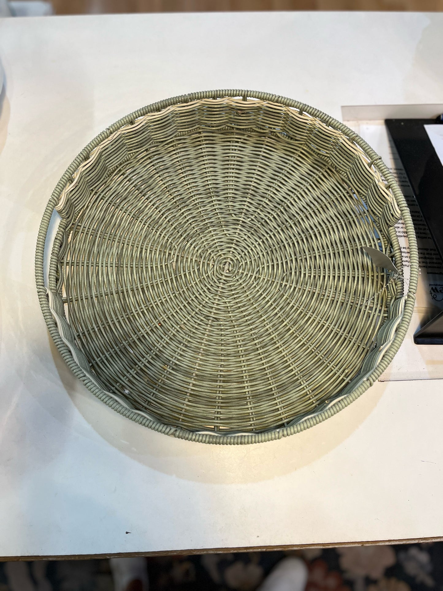 Light Green Wicker Round Tray