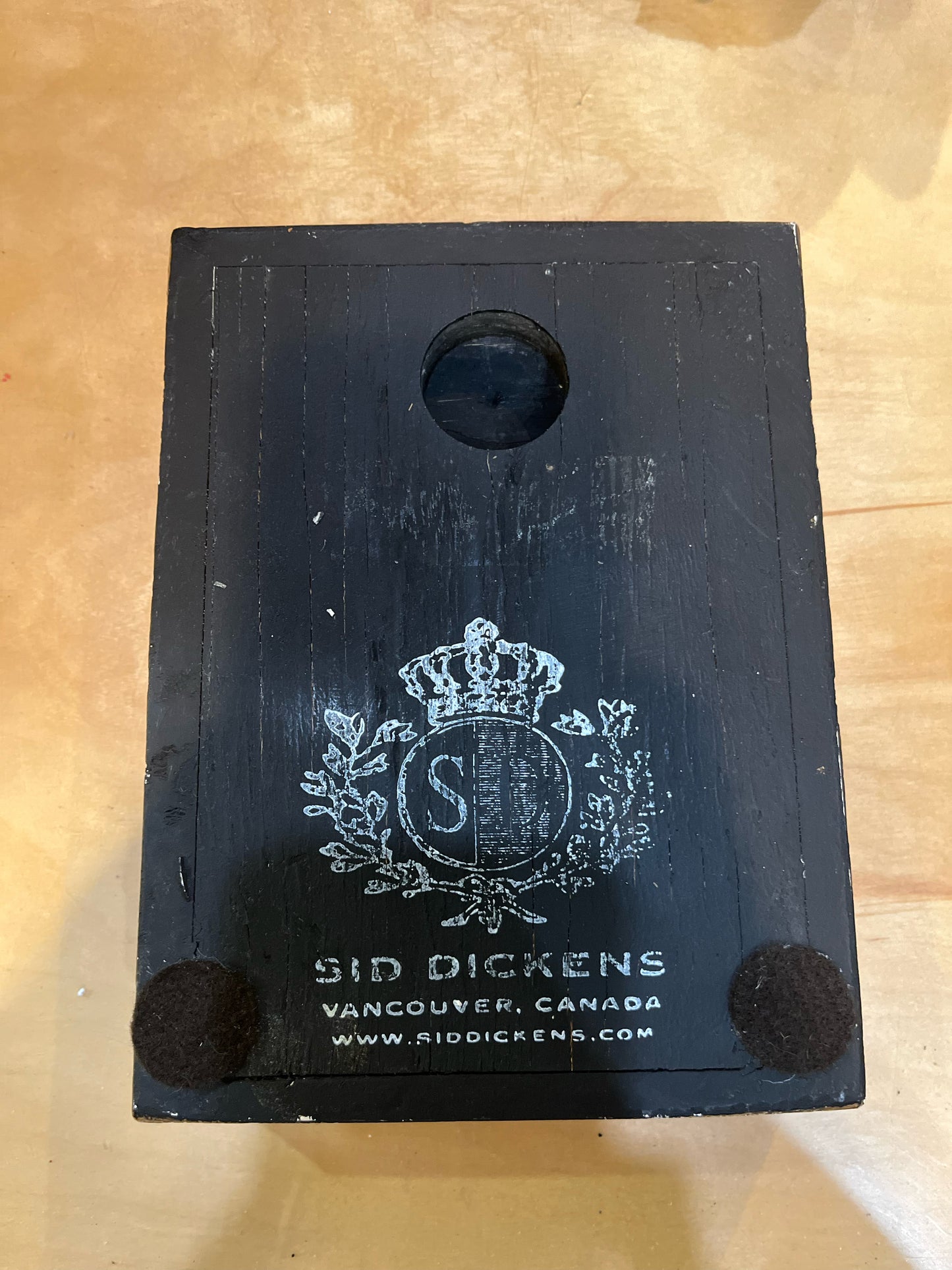 Sid Dickens “Queen of Hearts” and Wall Decoration