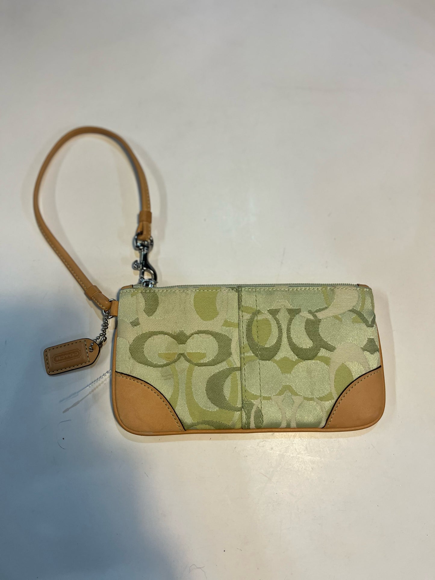 Wristlet