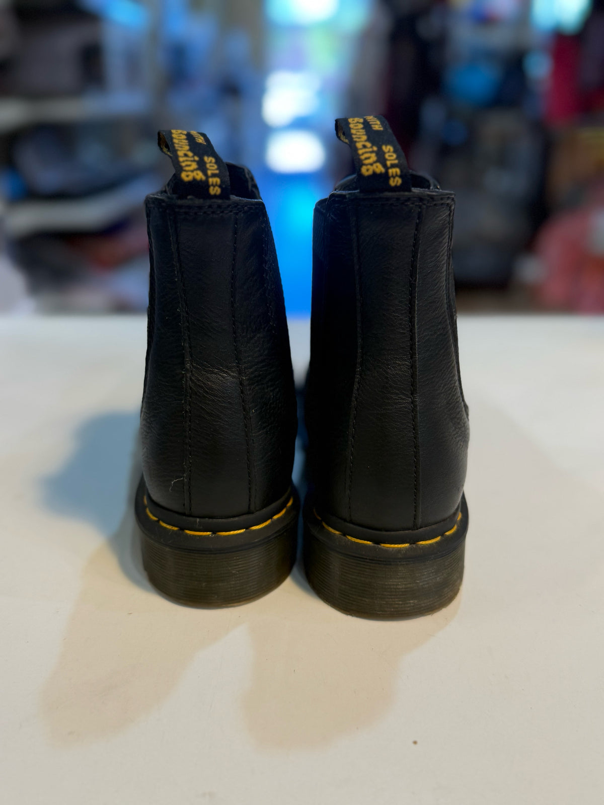 DOC Martens Chelsea Boots