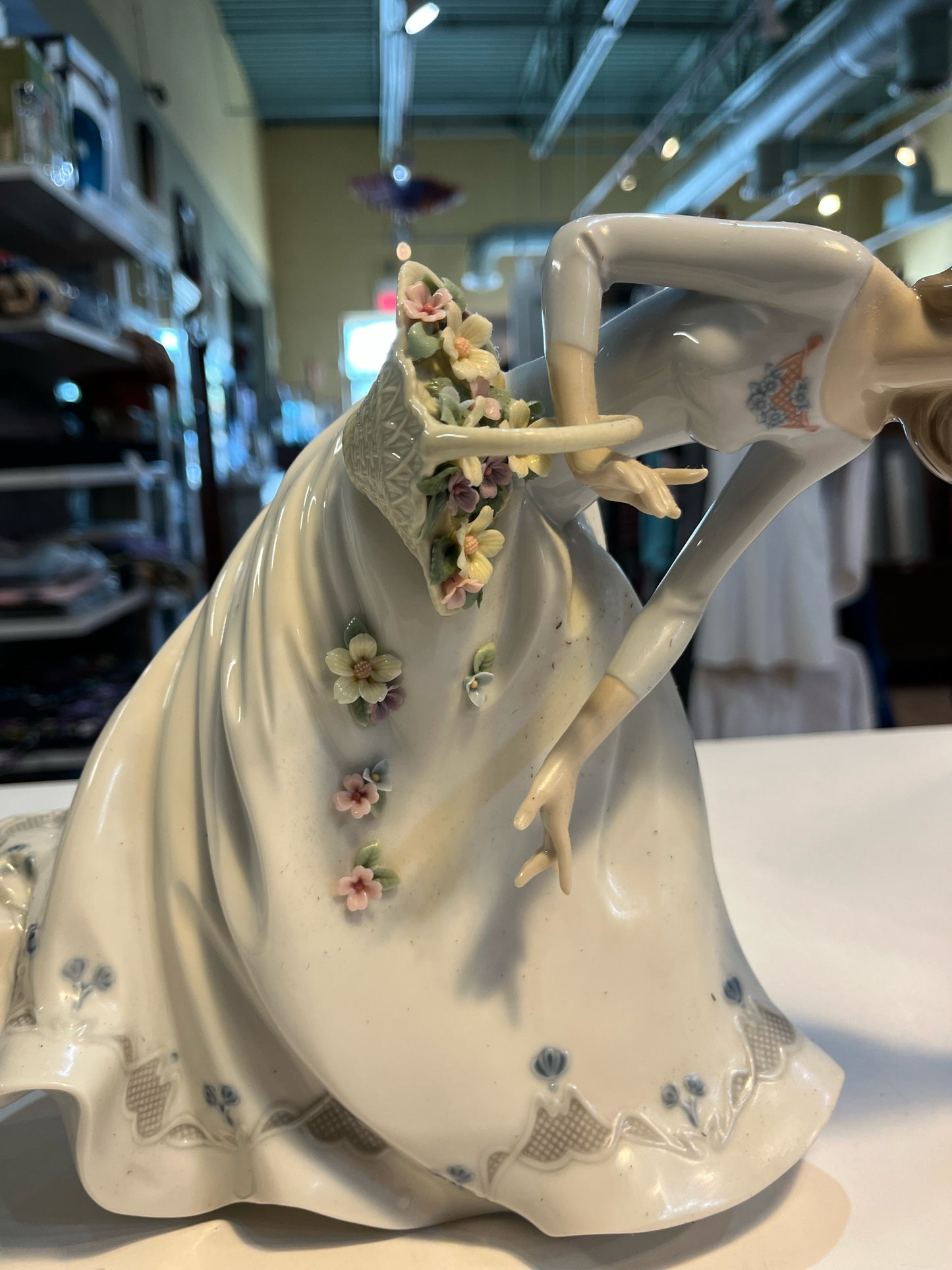Lladro "Petals on the Wind" Figurine