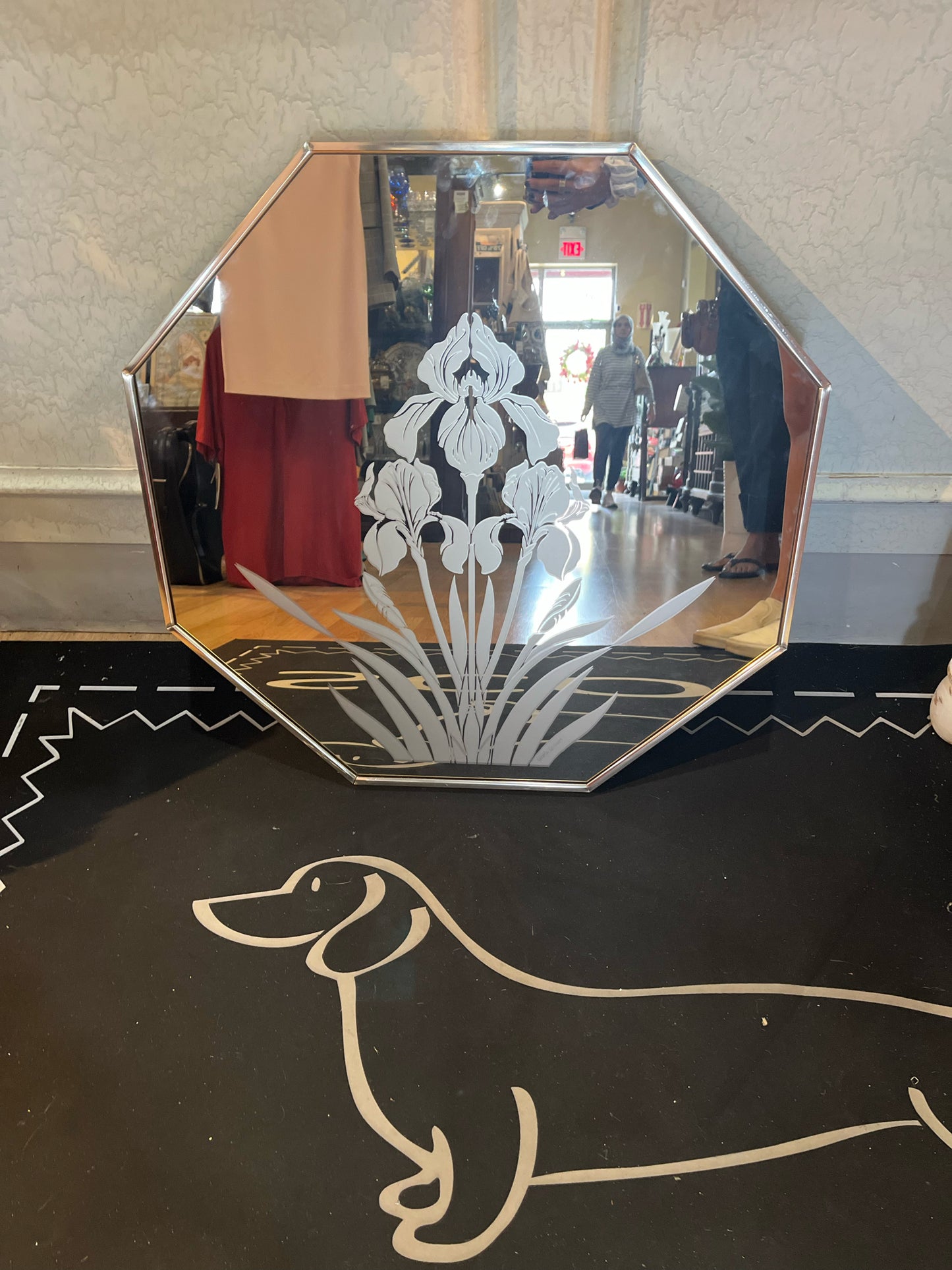 Vintage Windsor "Iris" Mirror