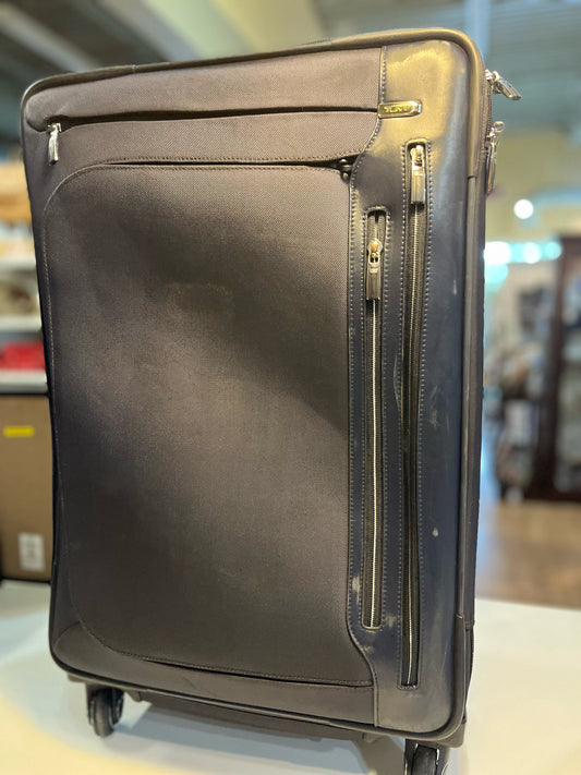 Tumi Navy Arrive "Heathrow" Luggage