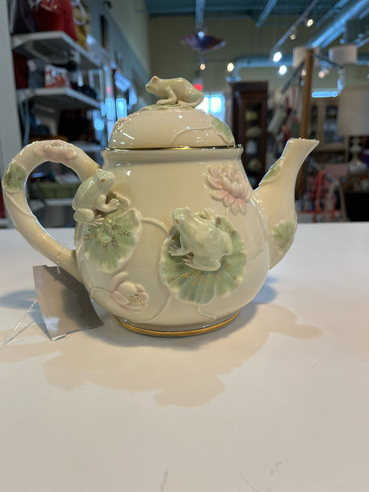 Lenox Floral Frog Tea Pot